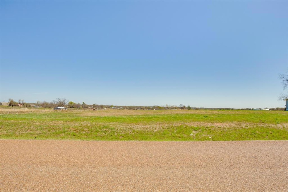 677 County Road 4797, Boyd, TX 76023 - photo 1