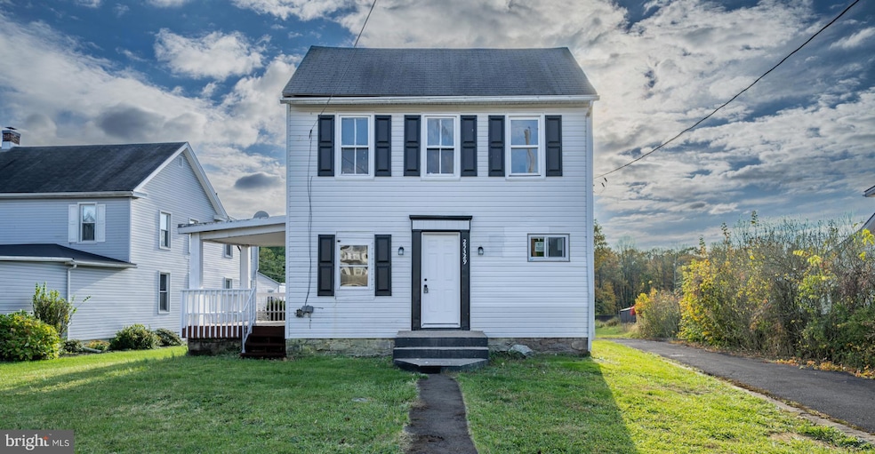 25329 Highfield Rd, Cascade, MD 21719 - photo 1