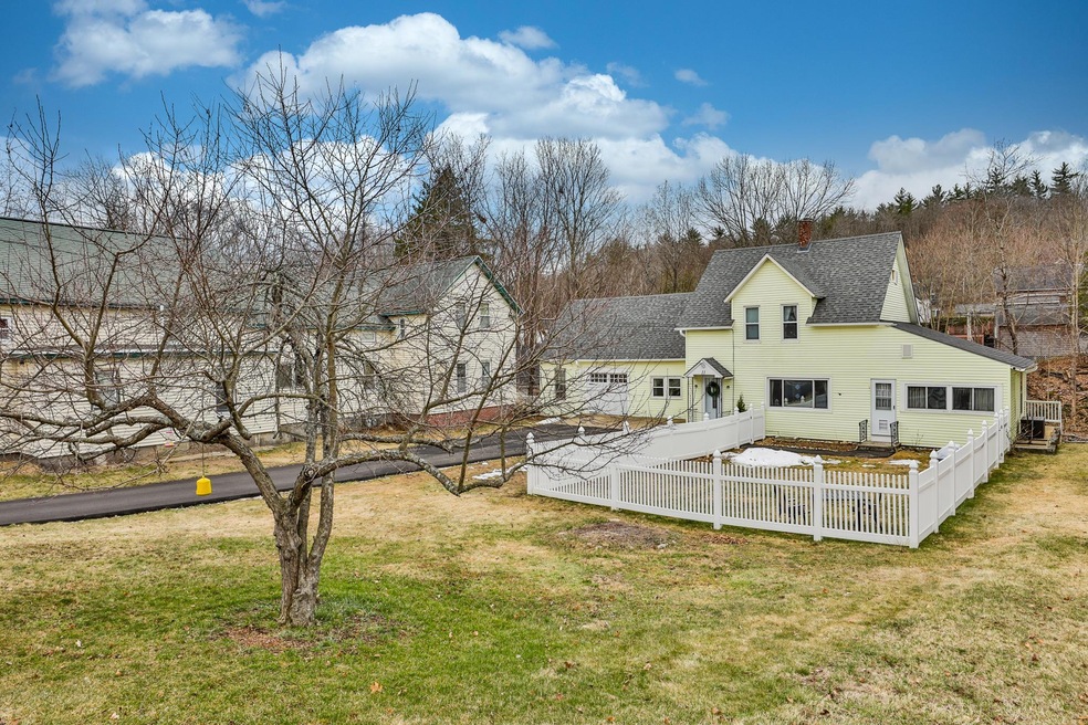 11 Knight St, Concord, NH 03301 - photo 1