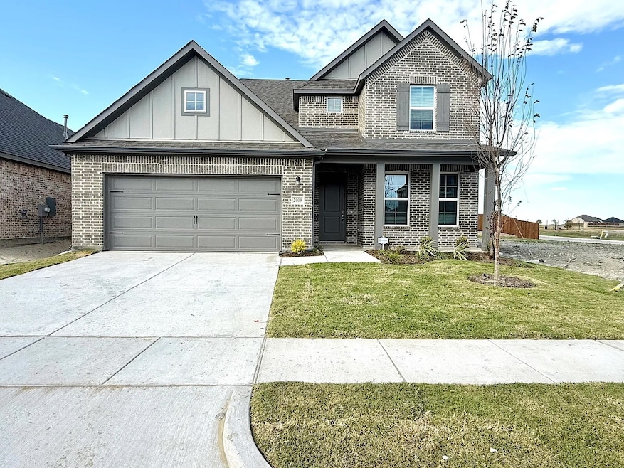 2909 Hanscom St, Forney, TX 75126 - photo 1
