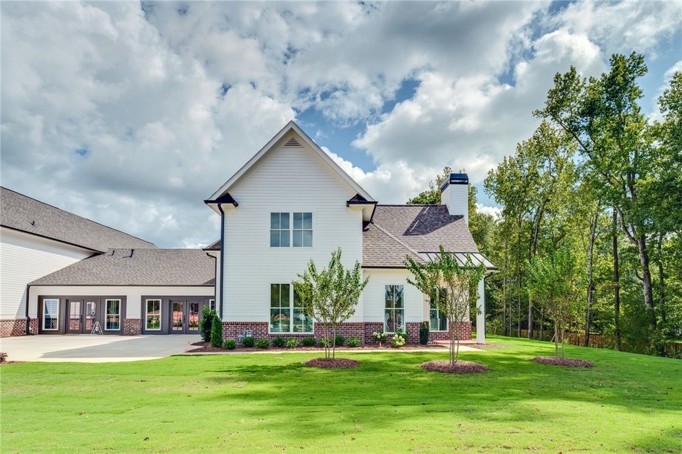 Model home photos of the Arlington floorplan.