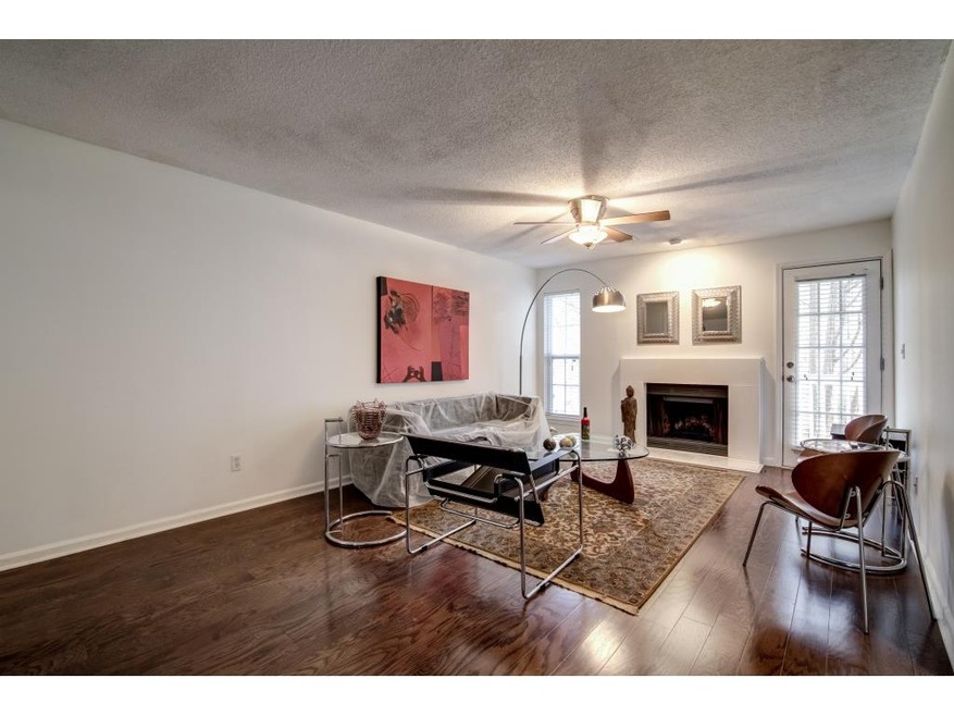 452 Teal Ct unit 452, Roswell, GA 30076 - photo 1