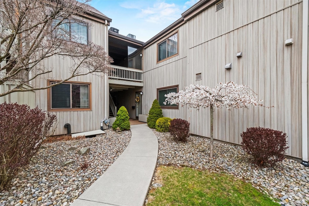 Sold $285,000
