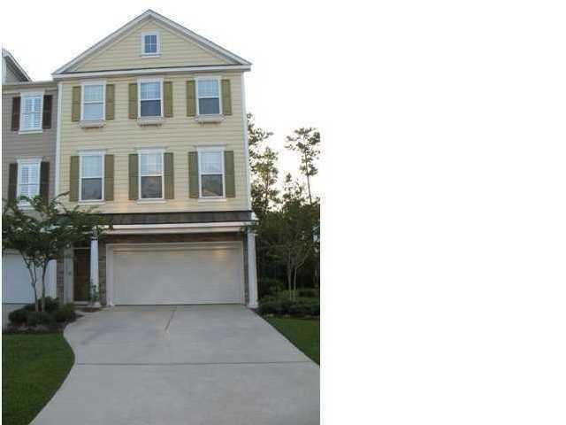 144 Palm Cove Way Exterior
