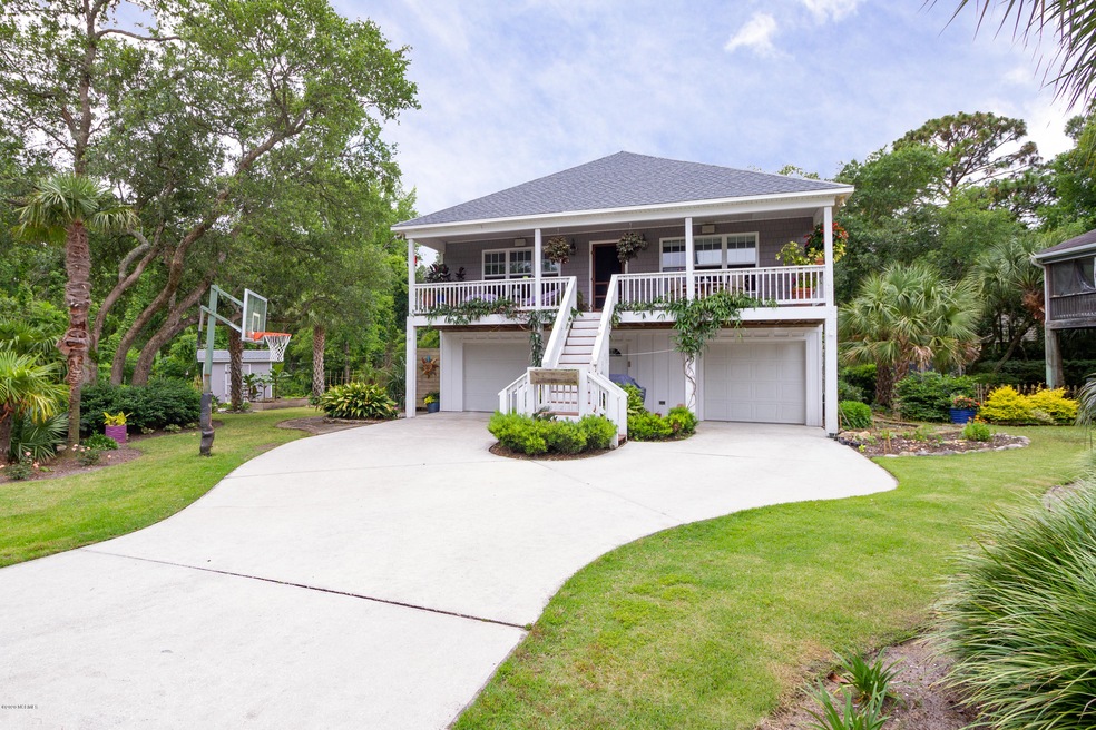 401 Jarrett Bay Dr. Carolina Beach Real