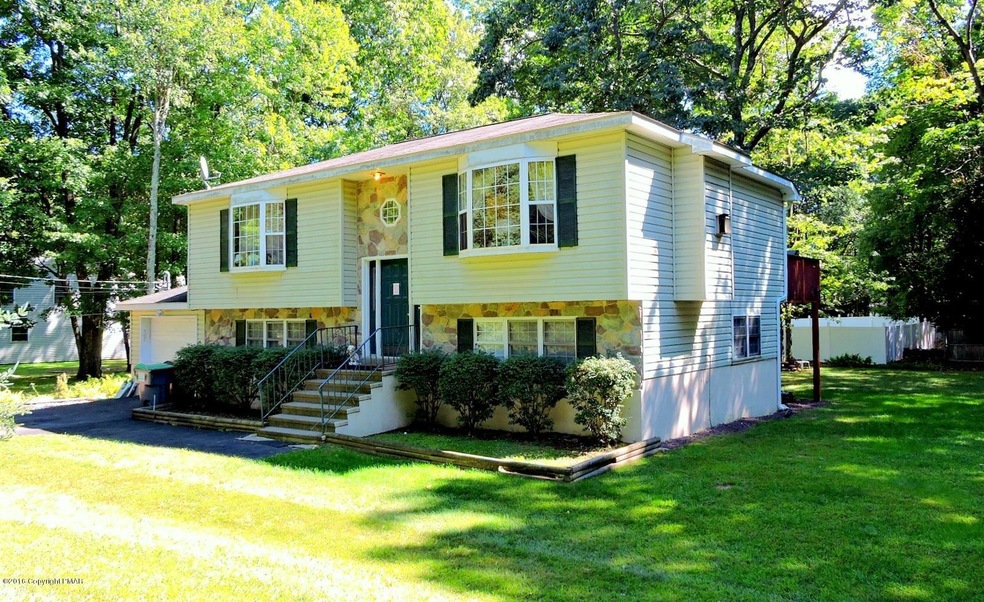1 Bi-Level Home
