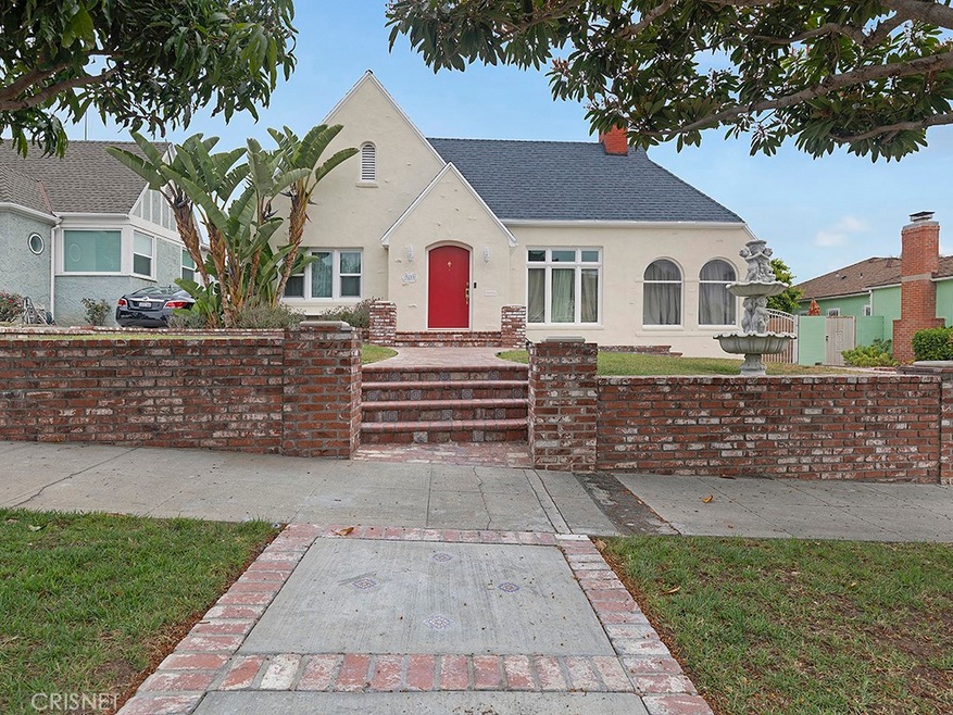 Sold $1,230,000 • Co-Listing Agent