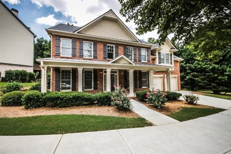 Beautiful FOUR side brick home in Village Grove
