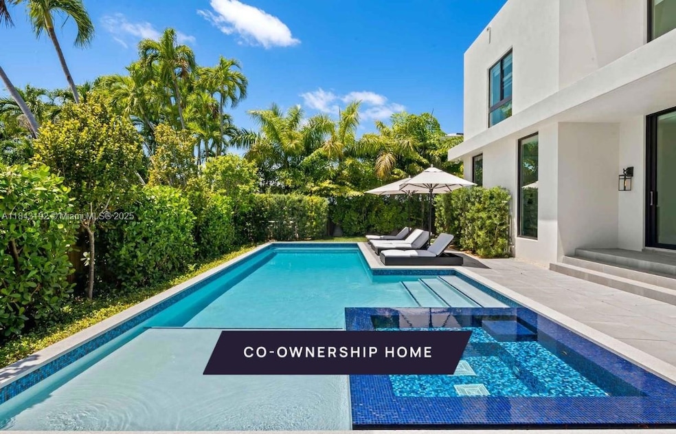 5288 Alton Rd, Miami Beach, FL 33140 - photo 1