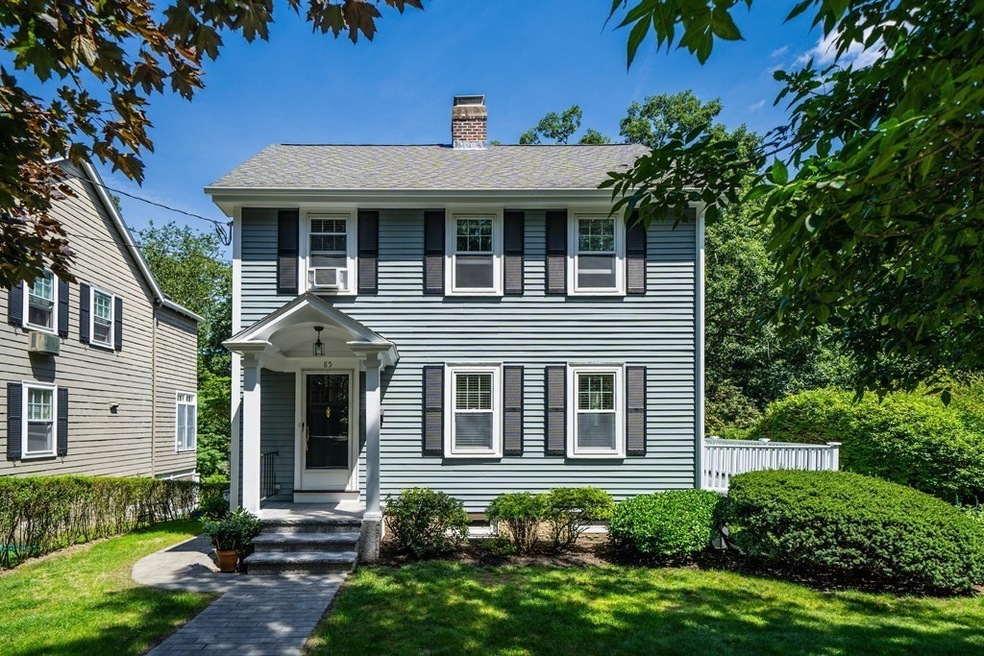 85 Warren St unit 85, Newton Center, MA 02459 - photo 1