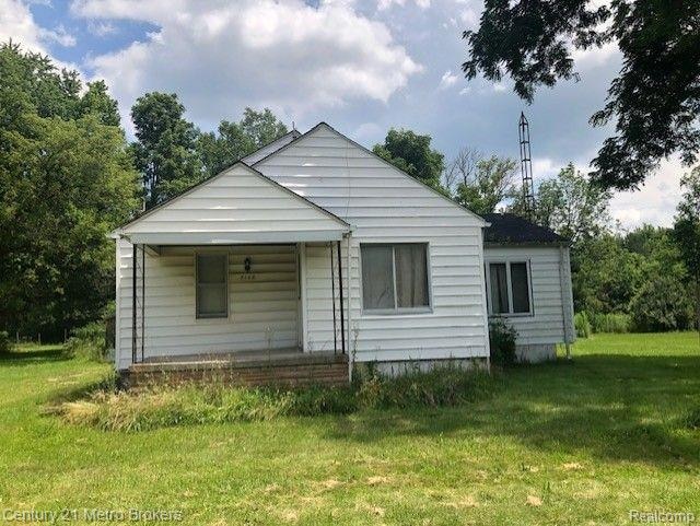 5108 N Vassar Rd, Flint, MI 48506 - photo 1