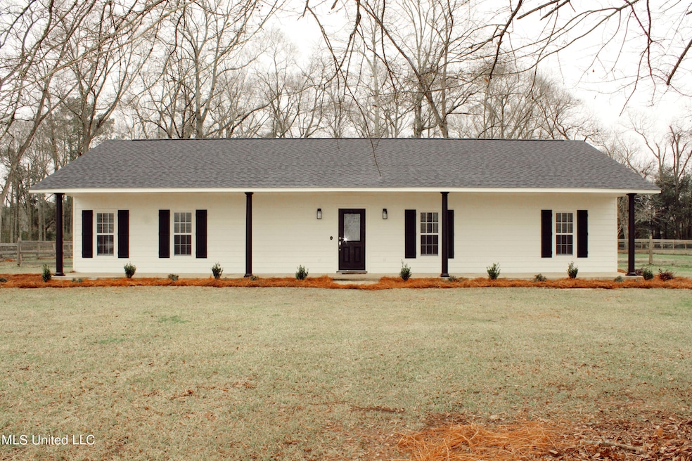 1240 Weeks Rd, Lucedale, MS 39452 - photo 1