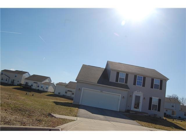 4887 Hanover Hill Ct, Columbus, OH 43232 - photo 1