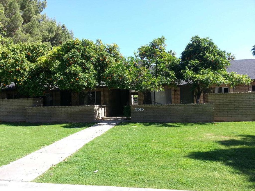 Front of 2515 S. Maple Avenue Building