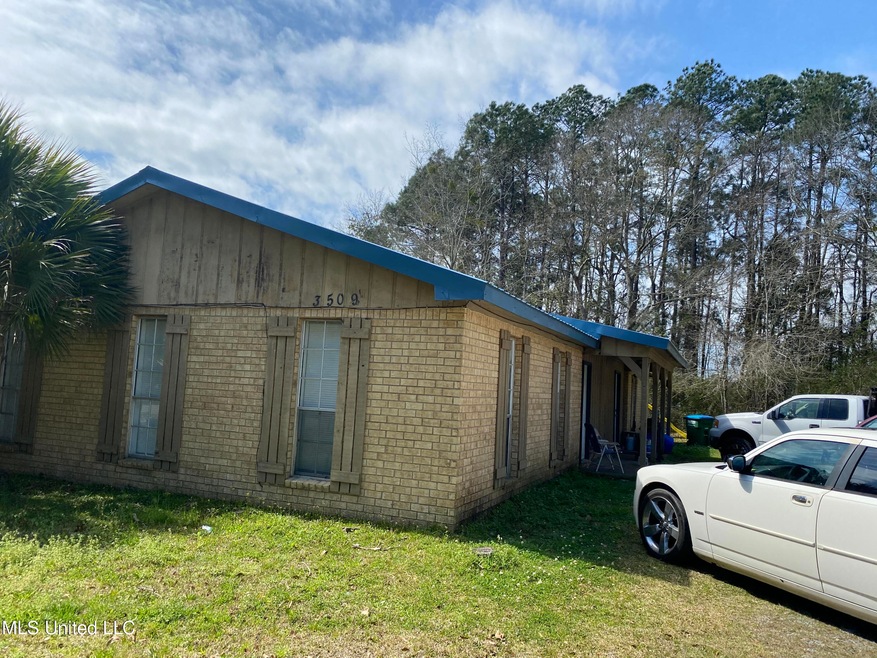 Front of duplex