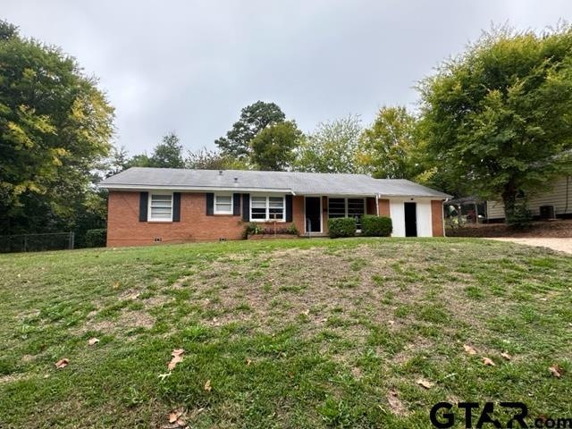 2409 S Robertson Ave, Tyler, TX 75701 - photo 1