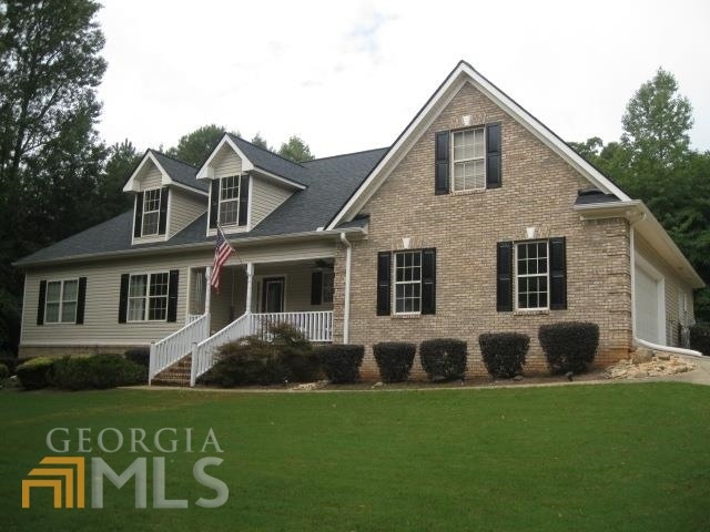 220 Stewart Hollow Ln, Covington, GA 30016 - photo 1