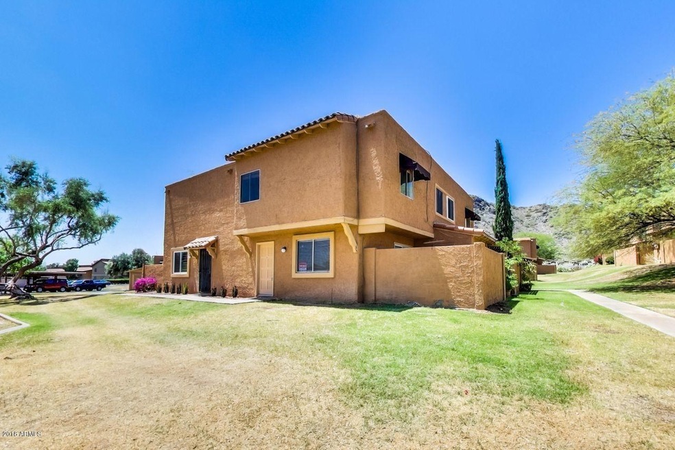 10215 N 7th Place unit B, Phoenix, AZ 85020 - photo 1