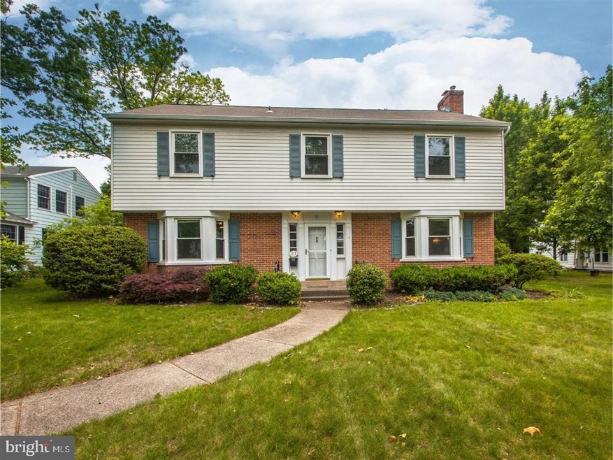 21 Elm Dr, Lansdale, PA 19446 - photo 1