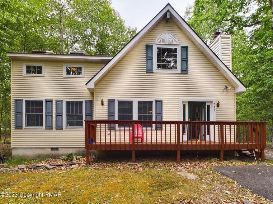 233 Gold Finch Rd, Bushkill, PA 18324 - photo 1