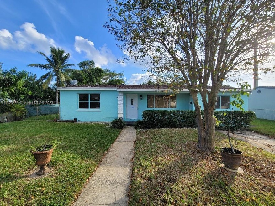 950 33rd St, West Palm Beach, FL 33407 - photo 1