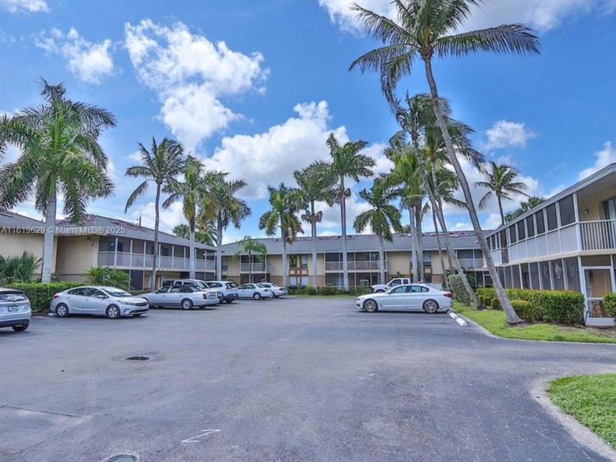 1849 Maravilla Ave unit A10, Fort Myers, FL 33901 - photo 1