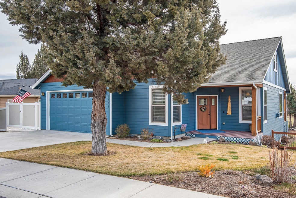 3950 SW Tommy Armour Ln, Redmond, OR 97756 - photo 1