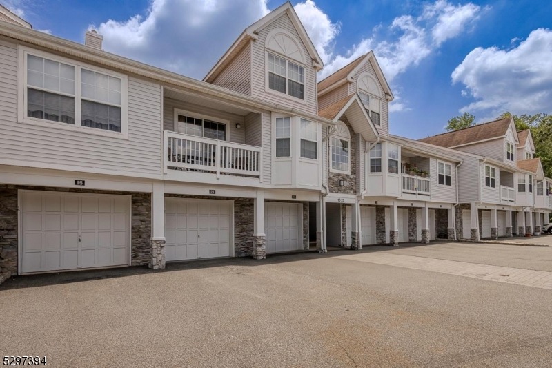 21 Autumn Ct, Ledgewood, NJ 07852 - photo 1