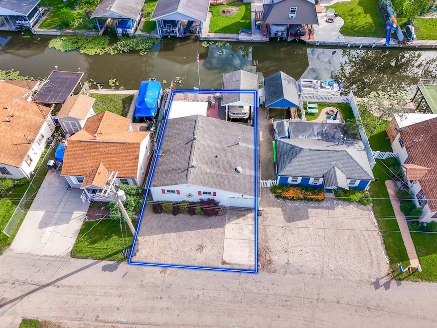 11638 Channel View Dr, Lakeview, OH 43331 - photo 1