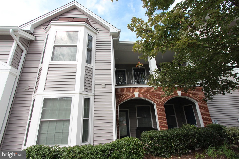 46604 Ellicott Square unit 203, Sterling, VA 20165 - photo 1