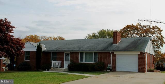 9905 Falls View Ct, Perry Hall, MD 21128 - photo 1