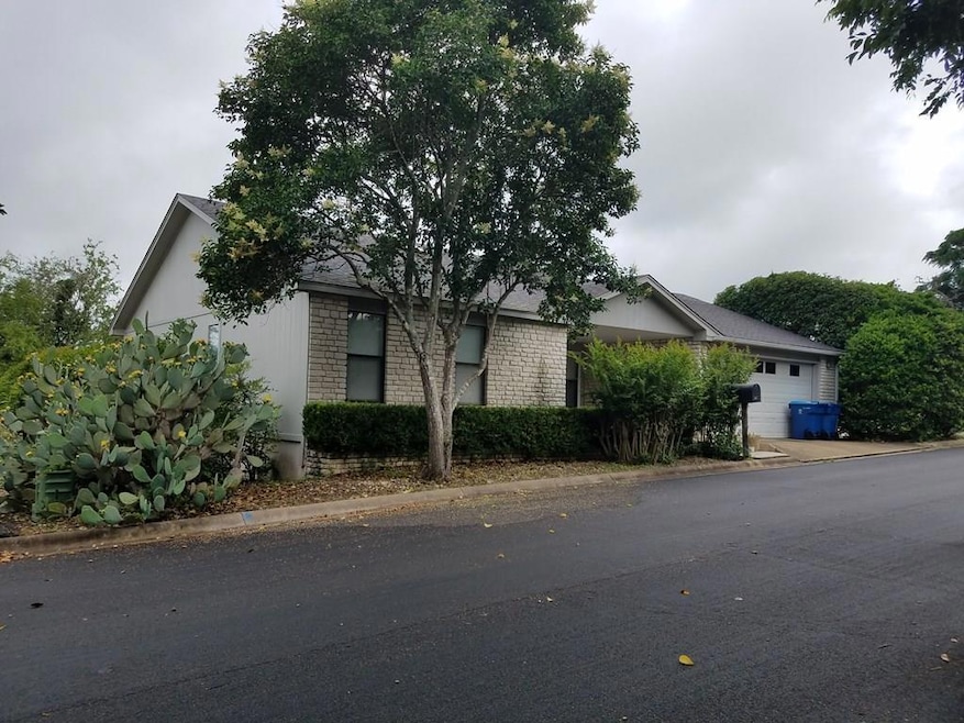 For Rent $1,700/month