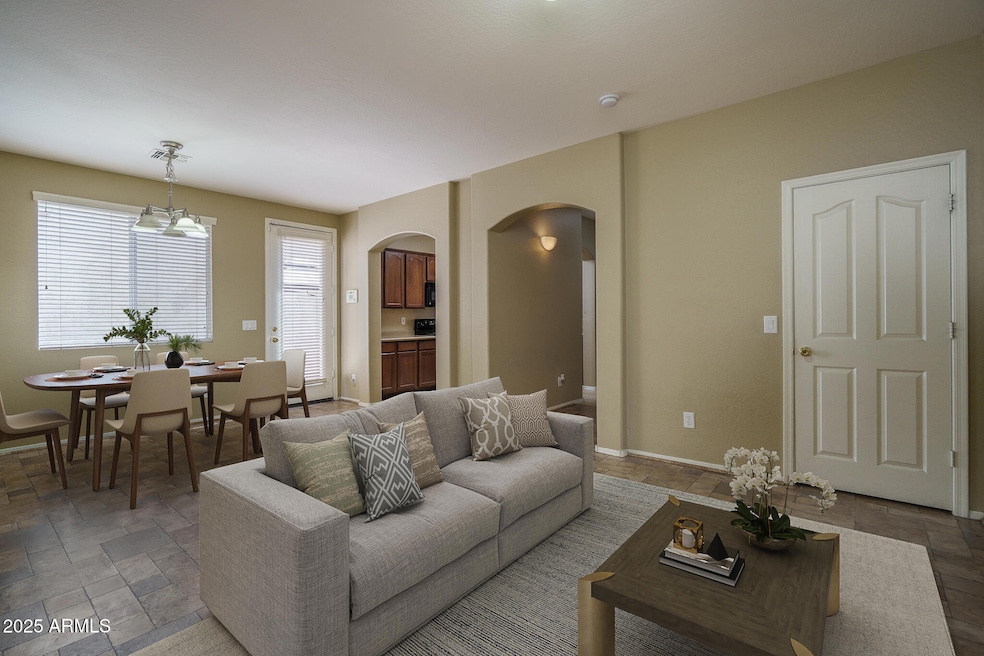 10032 W Kingman St, Tolleson, AZ 85353 - photo 1