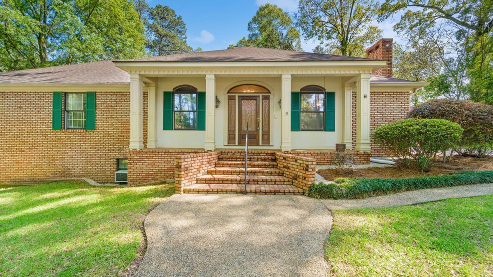 13 Gardiner Place, Laurel, MS 39440 - photo 1