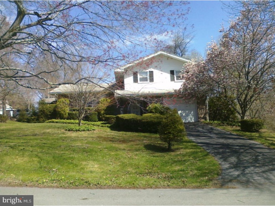 40 Frankford Ave, Tamaqua, PA 18252 - photo 1