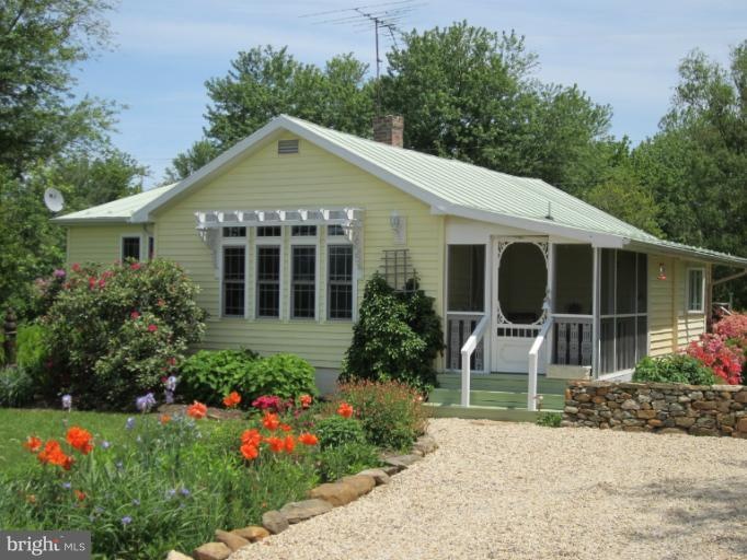 2705 Crenshaw Rd, Marshall, VA 20115 - photo 1