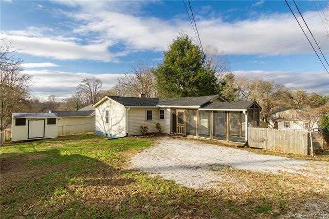 354 Oakview Park Rd, Asheville, NC 28803 - photo 1