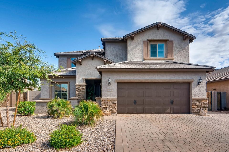 3036 E Trigger Way Gilbert AZ-large-001-