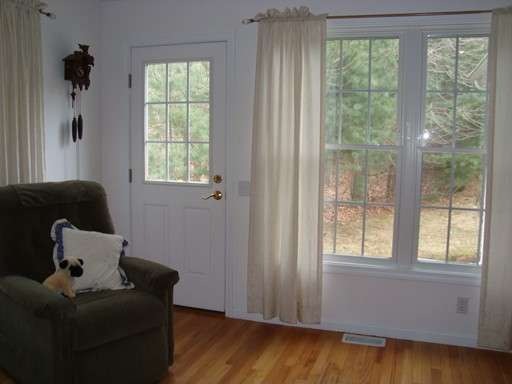 15 Surry Dr, Uxbridge, MA 01569 - photo 1