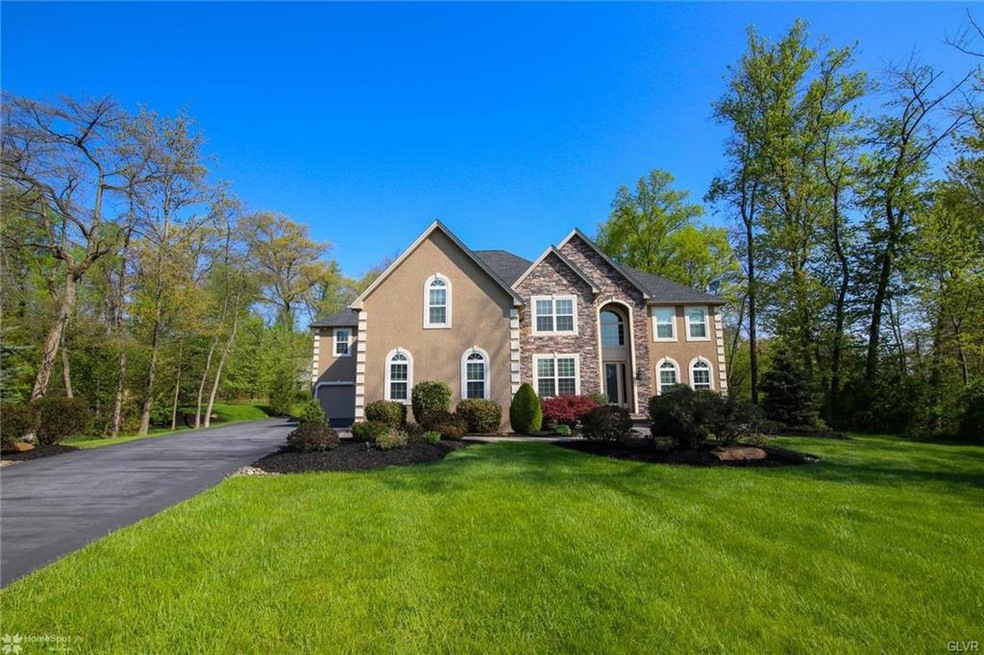 5699 Reppert Ln, Allentown, PA 18106 - photo 1