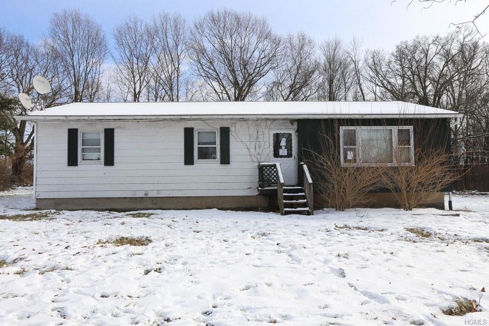 5263 Searsville Rd, Pine Bush, NY 12566 - photo 1