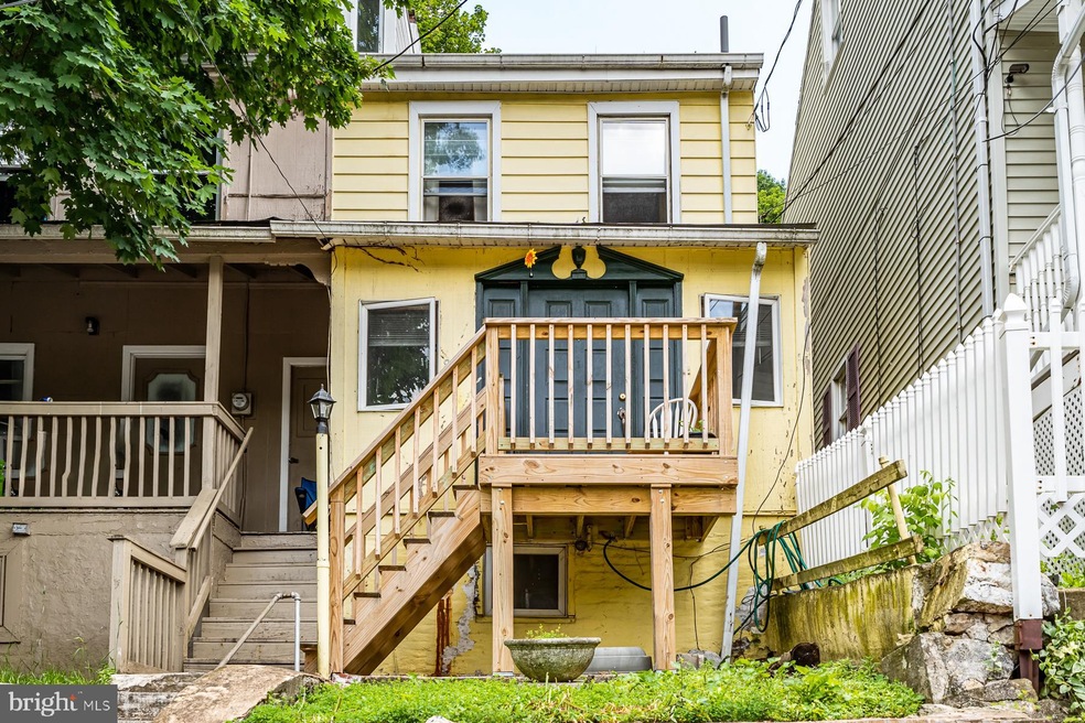 859 Constitution Dr, Allentown, PA 18103 - photo 1