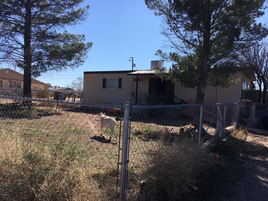 1651 E 24th St, Douglas, AZ 85607 - photo 1