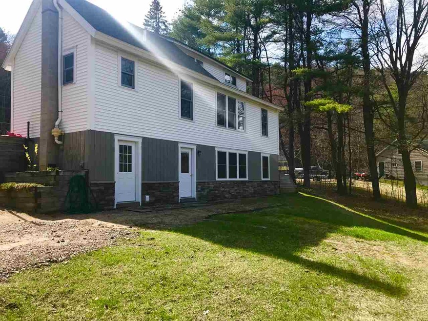 463 Daniel Webster Hwy unit B, Plymouth, NH 03264 - photo 1