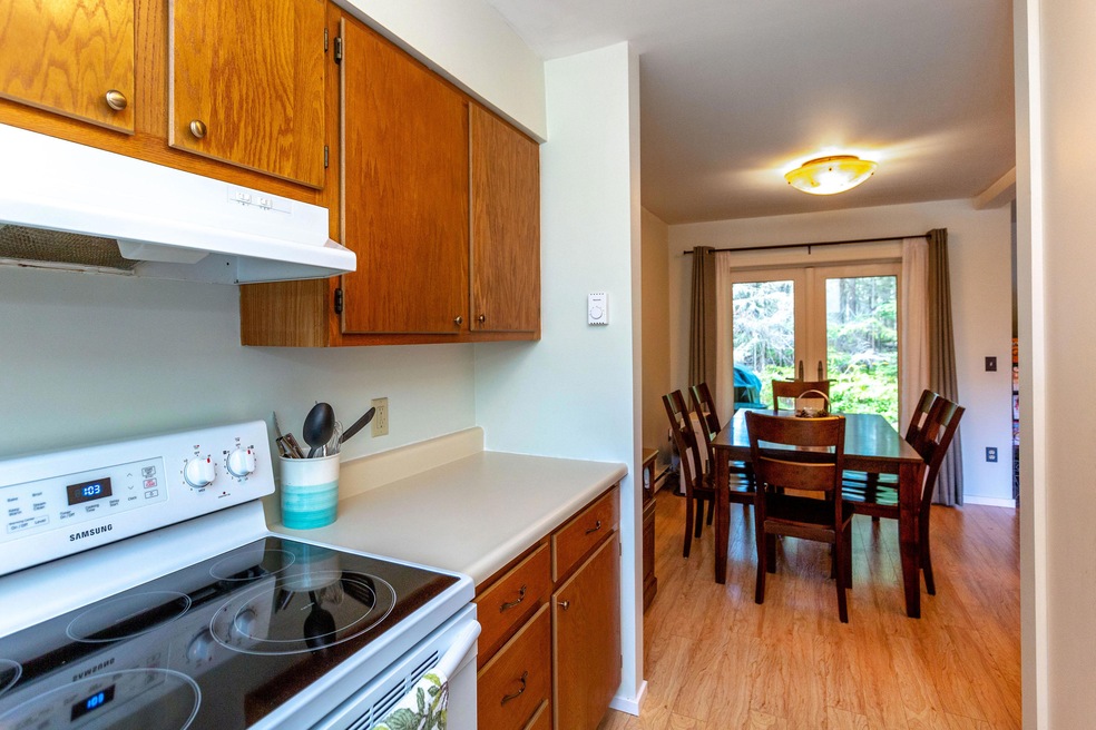 16 Linwood Rd, Freeport, ME 04032 - photo 1