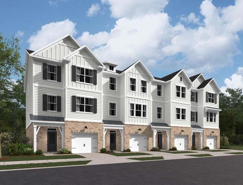 Sold $395,990 • Co-Listing Agent