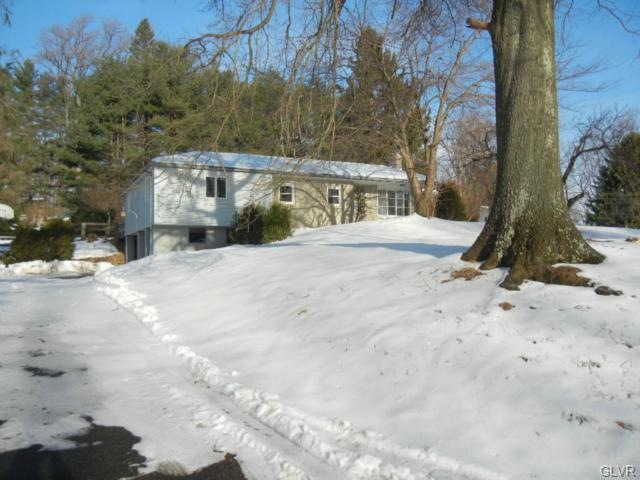 5501 Walnut Ln, Zionsville, PA 18092 - photo 1