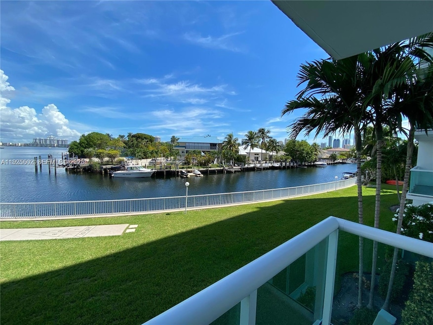Stratford House Condominiums unit 207, North Miami Beach, FL 33160 - photo 1