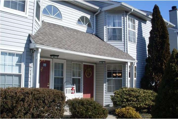 21 Parkview Cir, Southampton, PA 18966 - photo 1