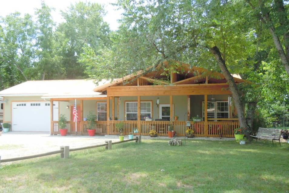 FRONT EXTERIOR